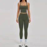 3-Piece Seamless Activewear Set - Image 4